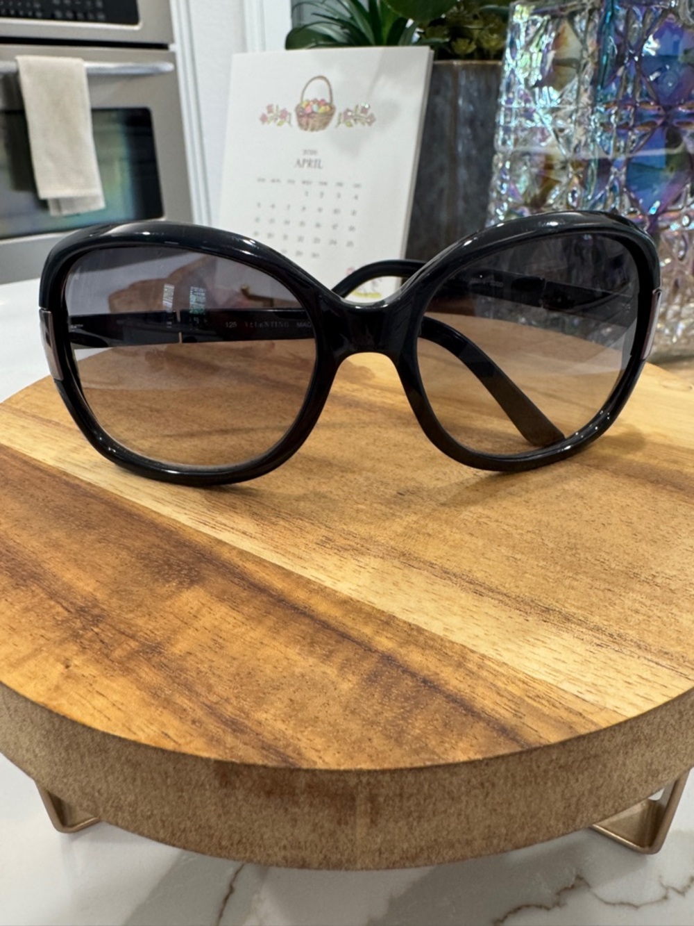 Valentino Black Oversized Women's Sunglasses - Classic UV Protection